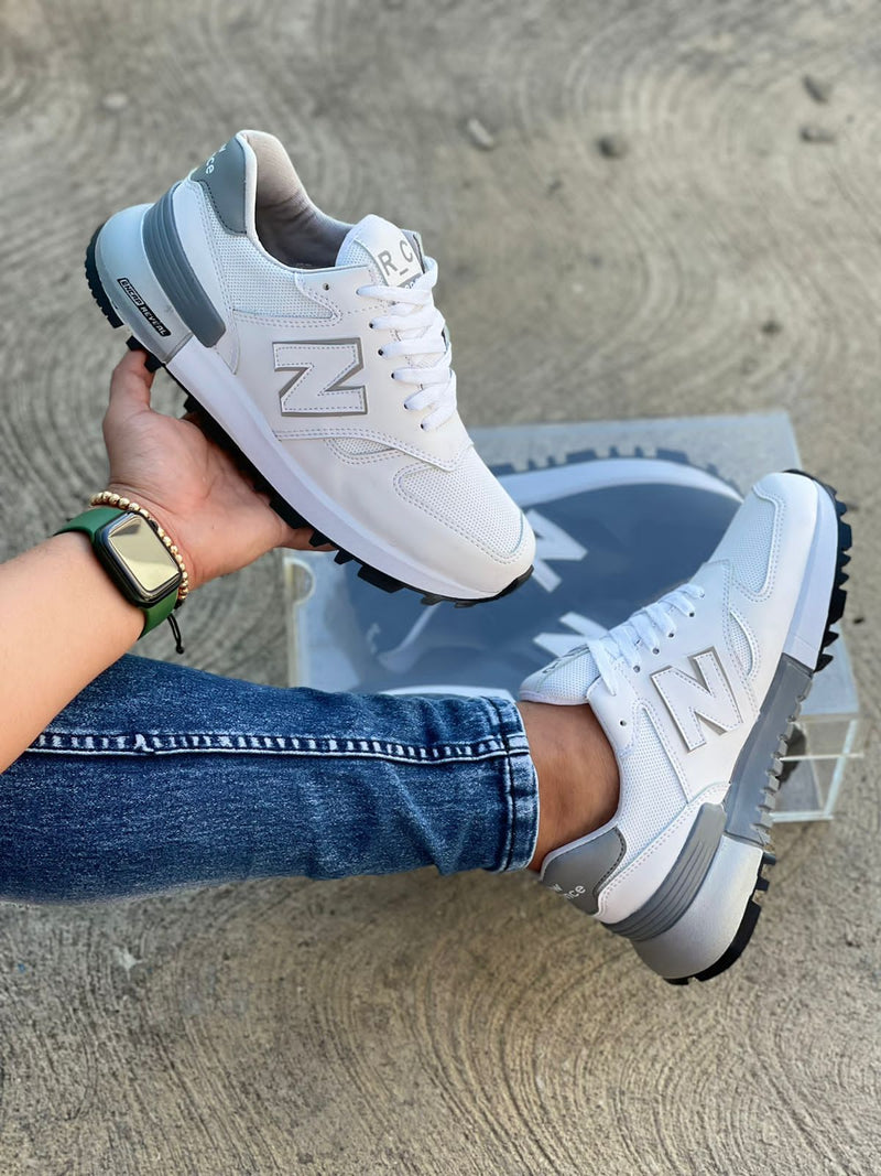 New Balance 1300 Unisex 2